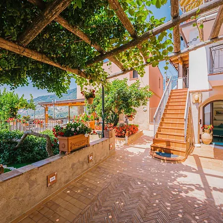 Il Cortile Bed & Breakfast Ravello