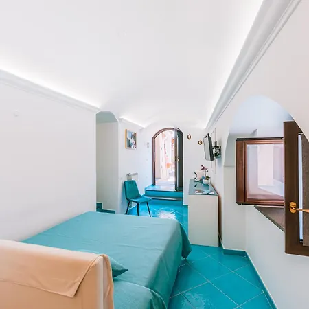 Il Cortile Bed & Breakfast 4*