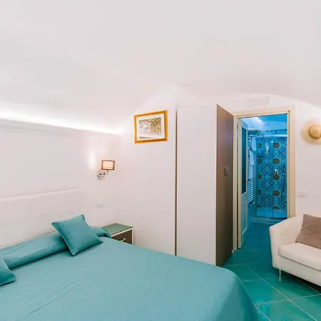 Il Cortile 拉维罗